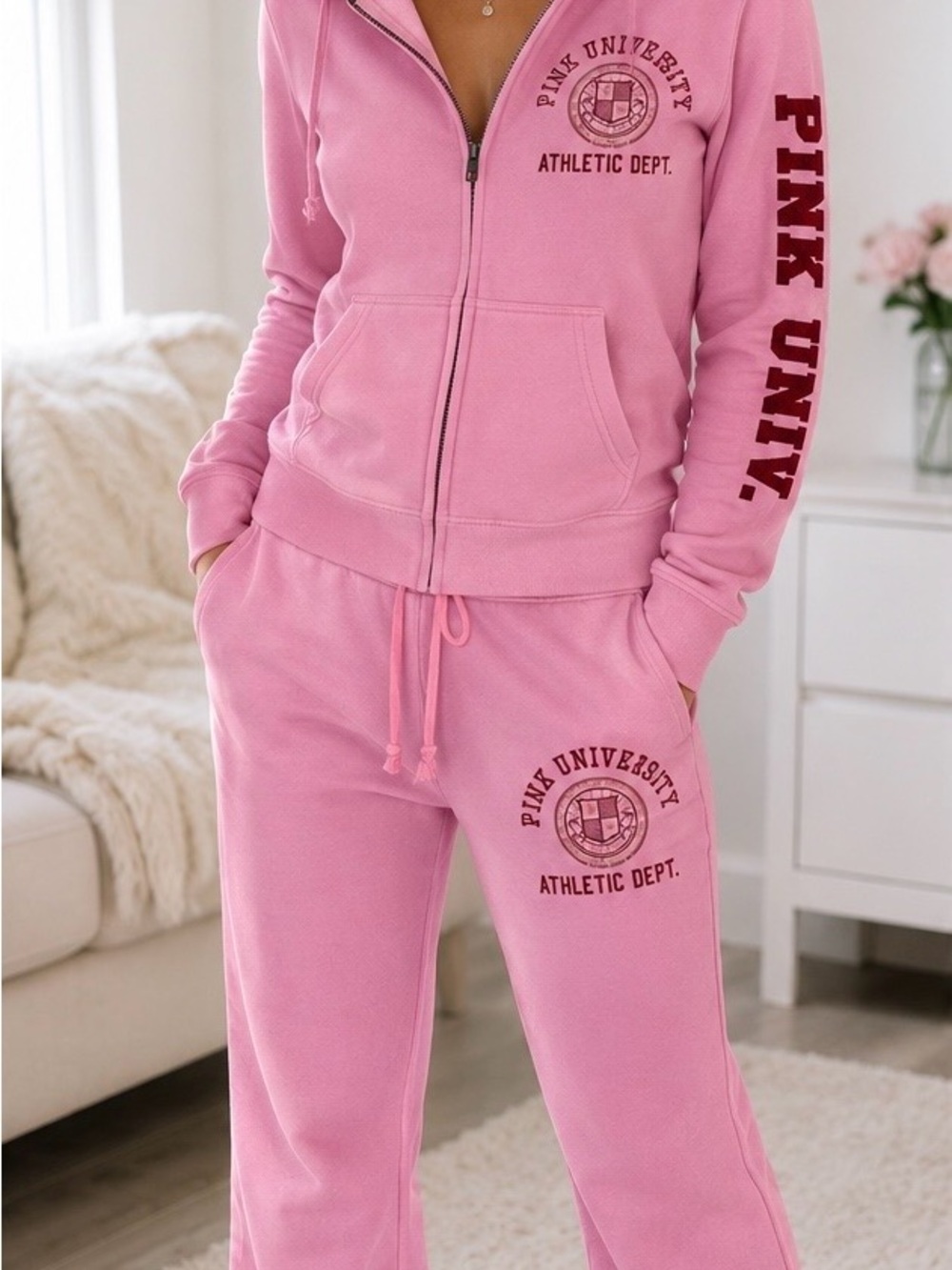 ✨ Rare & Highly Detailed VS PINK University Athletic Department 2-Piece Jogging